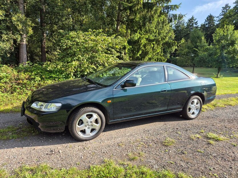 Honda Accord 161.000 km 4.200 € Grasberg 28879