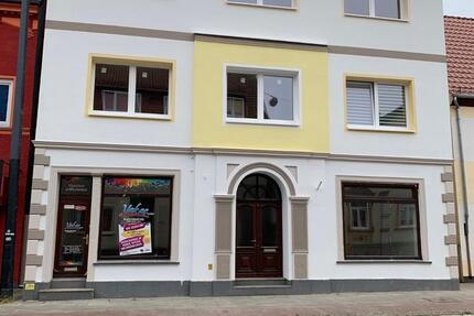 Haus Bremen Blockland - 12 Zimmer, 332 m&sup2;, 399.900&euro; | Angebot:26149069