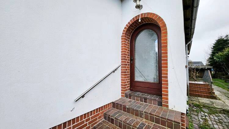 Doppelhaushälfte Grasberg - 9 Zimmer, 180 m&sup2;, 299.000&euro; | Angebot:25998715