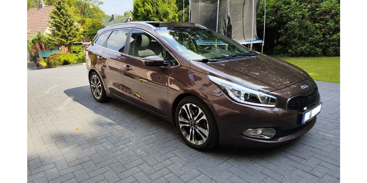 Kia ceed Sportswagon 200.000 km 6.200 &euro; Bremen 28779