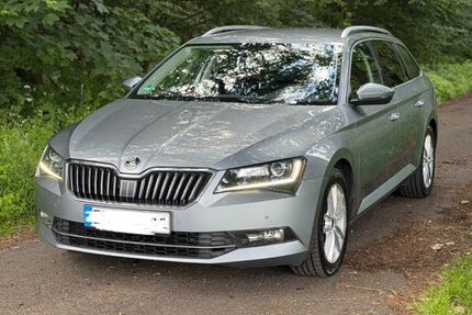 Skoda Superb 182.000 km 12.900 &euro; Blumenthal 28779