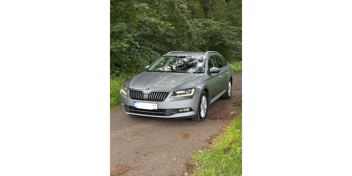 Skoda Superb 182.000 km 12.900 &euro; Blumenthal 28779