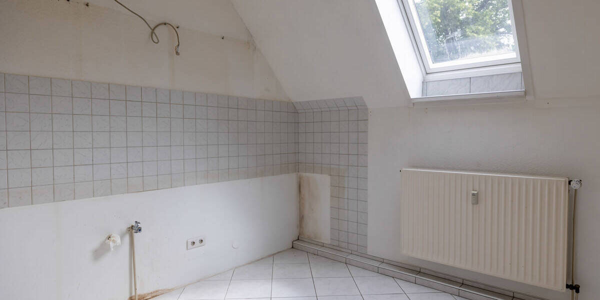 Etagenwohnung Ganderkesee Neuenlande - 6 Zimmer, 145 m&sup2;, 149.000&euro; | Angebot:25846192