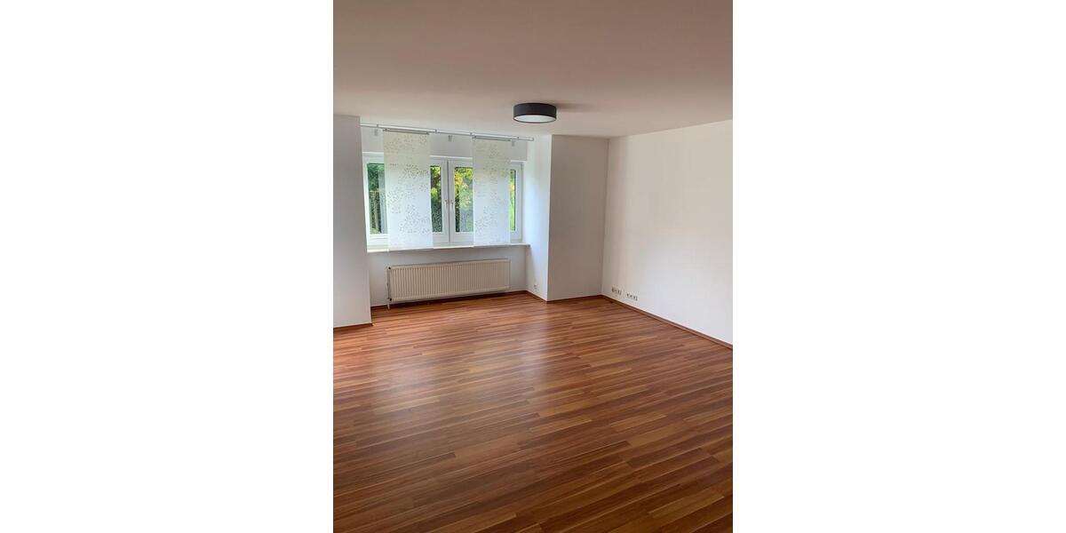 Etagenwohnung Bremen Vegesack - 3 Zimmer, 82 m&sup2;, 900&euro; | Angebot:26522887