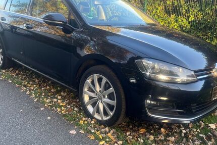 VW Golf 214.450 km 10.900 € Bremen 28277