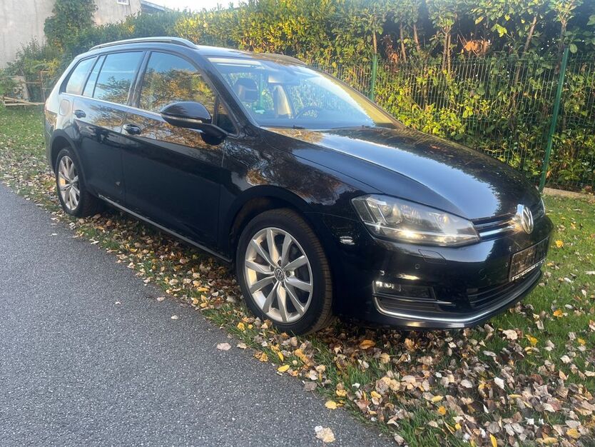 VW Golf 214.450 km 10.900 € Bremen 28277