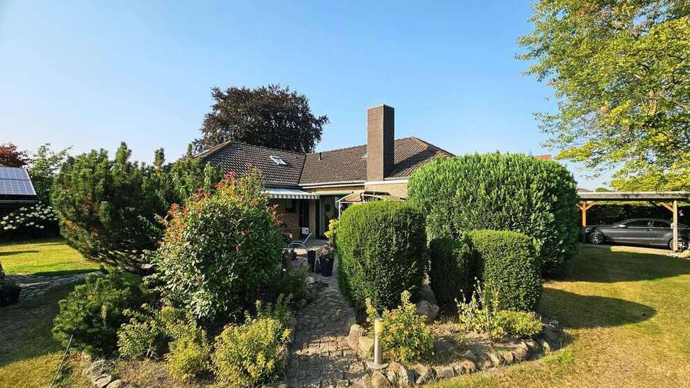 Haus zum Kaufen in Stuhr 495.000 € 201 m² 5 zimmer