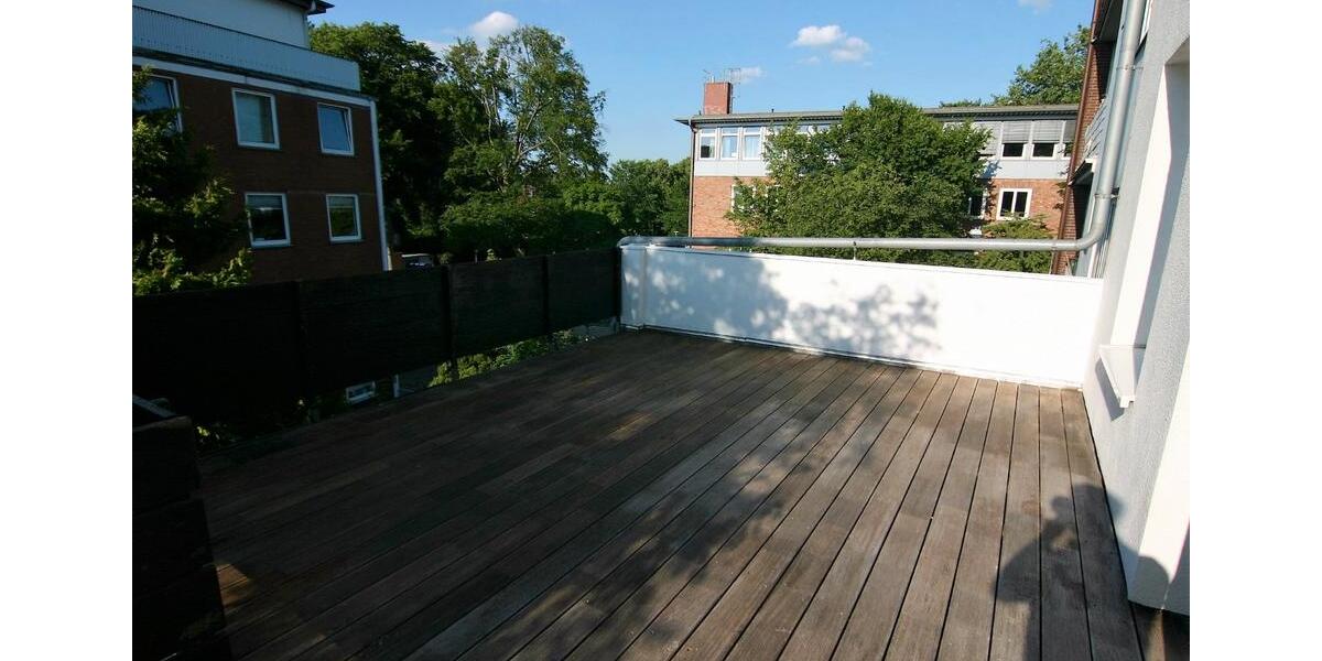 Etagenwohnung Bremen Östliche Vorstadt - 2 Zimmer, 67 m&sup2;, 870&euro; | Angebot:26648626