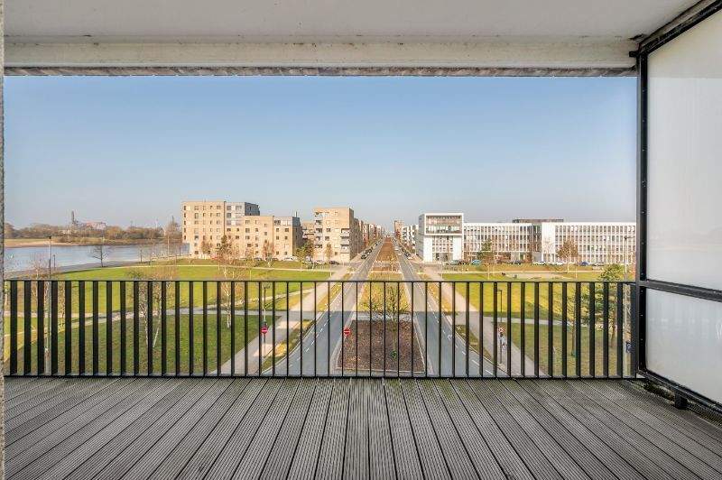 Etagenwohnung Bremen Handelshäfen - 3 Zimmer, 84 m&sup2;, 1.450&euro; | Angebot:25815465