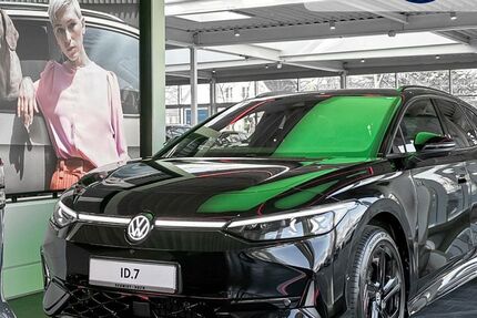 VW ID.7 7.500 km 65.850 &euro; Bremen 28207