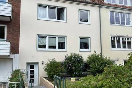 1a Lage… Bremen-Schwachhausen schmuckes MFH 3 Wohneinheiten + Keller, idyllischer Garten in Südwestlage 9 zimmer