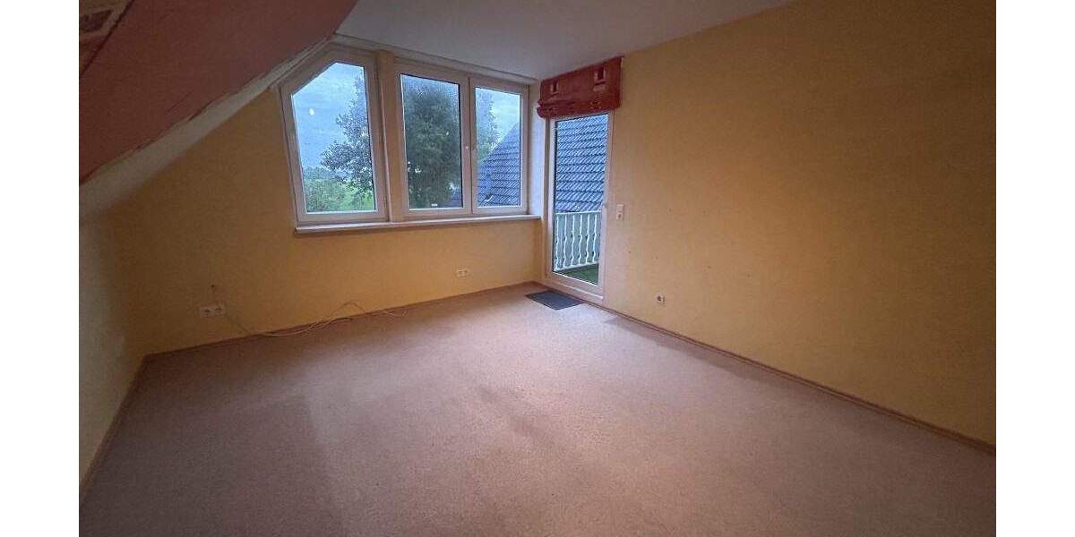 Mehrfamilienhaus, Wohnhaus Berne Neuenhuntorfermoor - 6 Zimmer, 200 m&sup2;, 299.000&euro; | Angebot:25743306