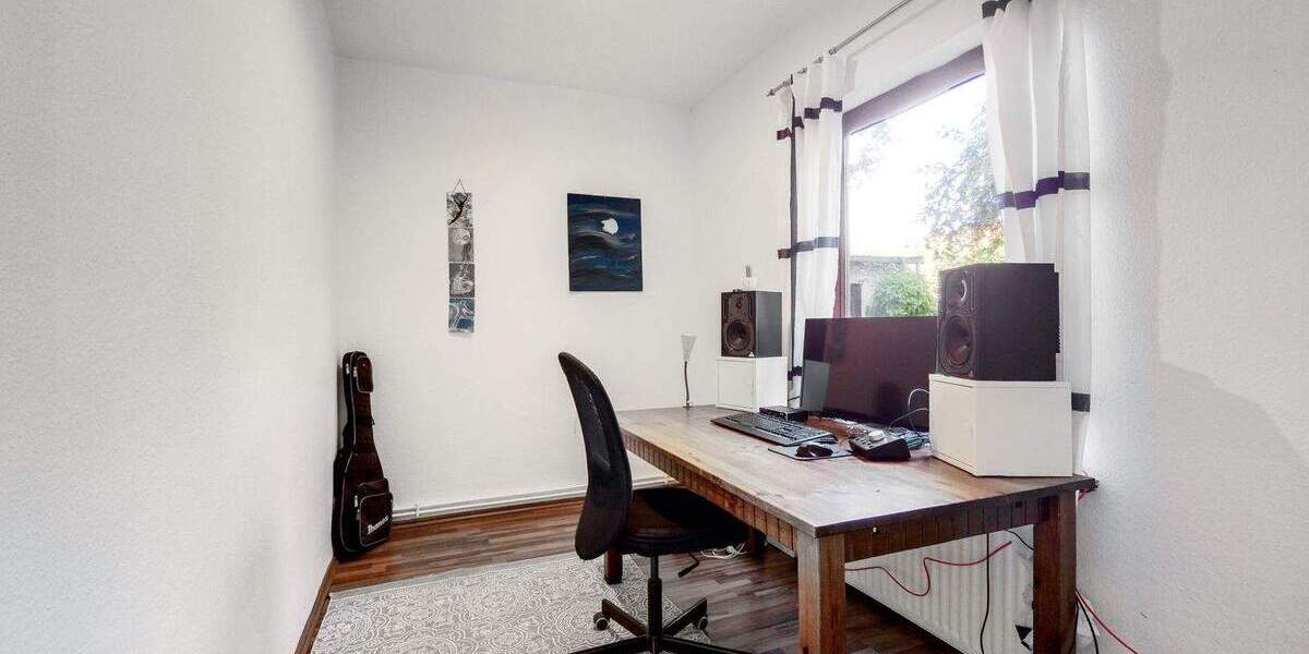 Mehrfamilienhaus, Wohnhaus Ganderkesee - 9 Zimmer, 210 m&sup2;, 399.000&euro; | Angebot:25693011