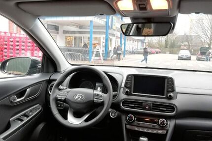 Hyundai KONA 44.000 km 18.950 &euro; Grasberg 28879