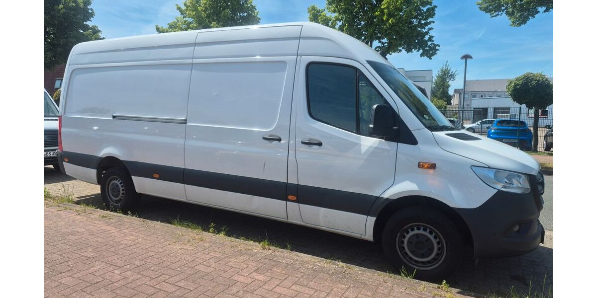Mercedes-Benz Sprinter 49.971 km 39.900 &euro; Achim 28832