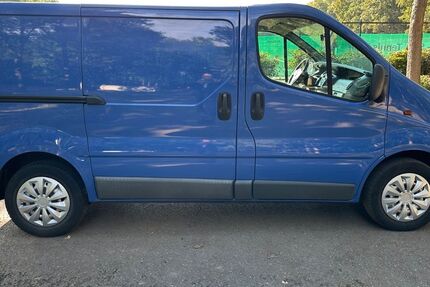 Opel Vivaro 188.300 km 4.400 € Bremen 28329
