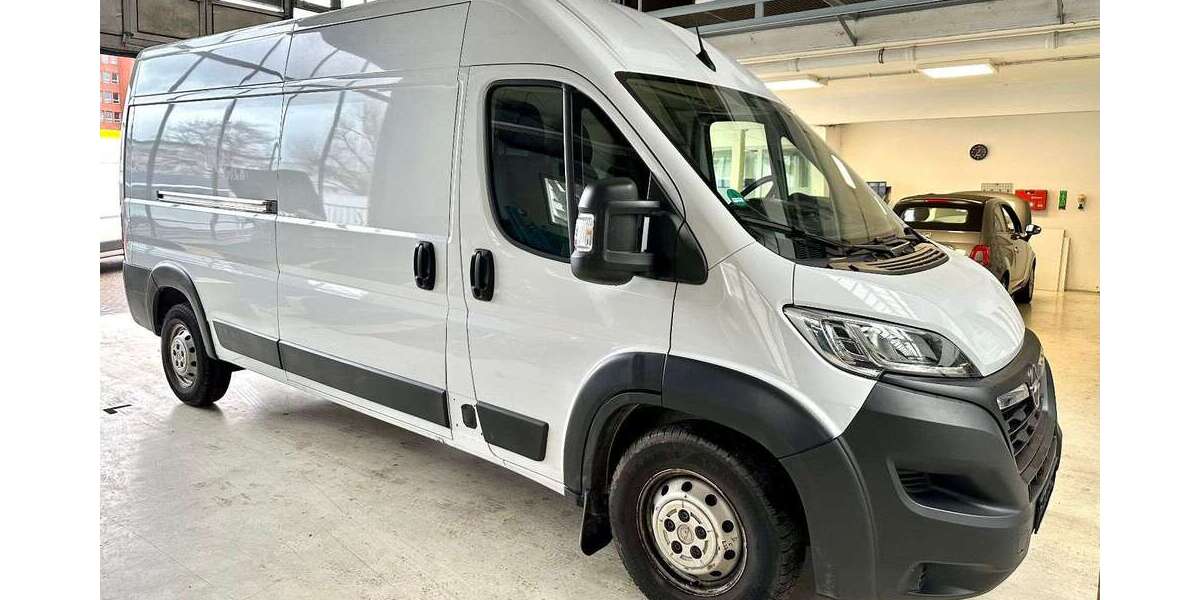 Opel Movano 109.505 km 15.900 &euro; Bremen 28217
