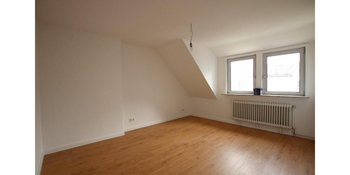 Dachgeschoßwohnung Bremen Neustadt - 2 Zimmer, 50 m&sup2;, 960&euro; | Angebot:24394377