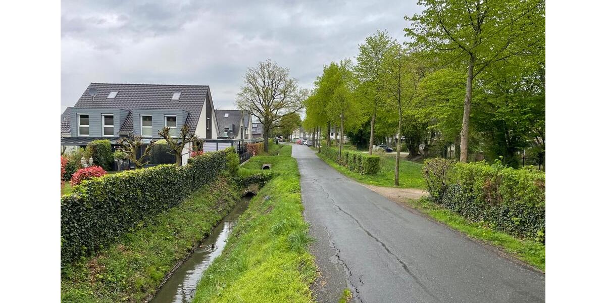 Dachgeschoßwohnung Bremen Häfen - 3 Zimmer, 72 m&sup2;, 198.000&euro; | Angebot:24553697