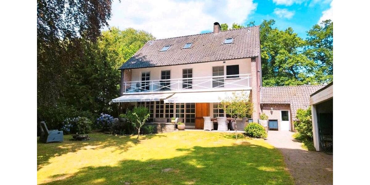 Einfamilienhaus Bremen Oberneuland - 10 Zimmer, 260 m&sup2;, 879.000&euro; | Angebot:26903832