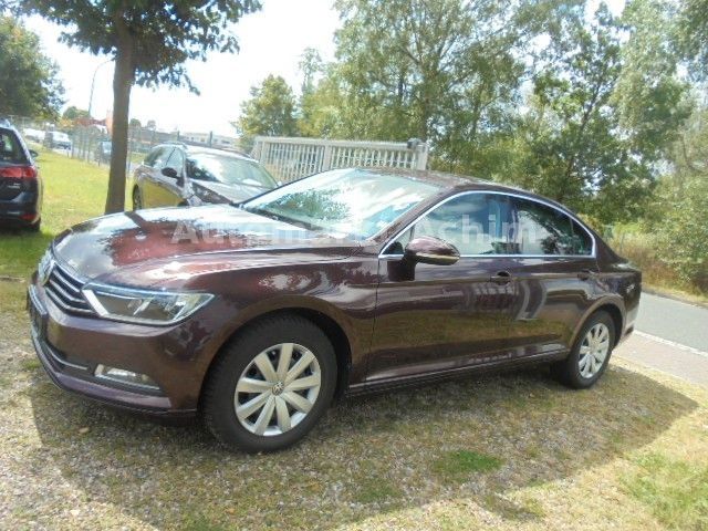 VW Passat 84.000 km 12.500 &euro; Achim 28832