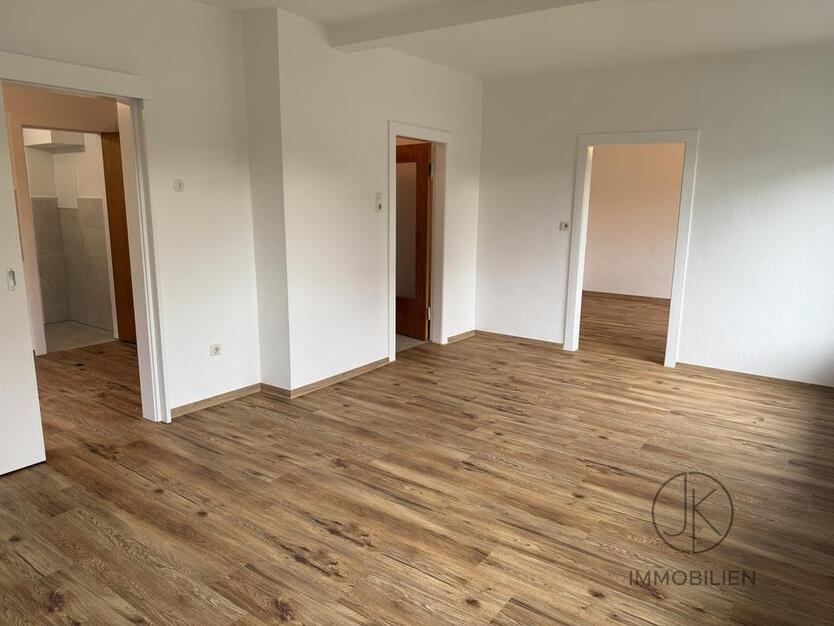 ***Modernisierte 2 Zimmer-Erdgeschosswohnung mit heller Raumgestaltung in Schwanewede-Neuenkrichen zimmer