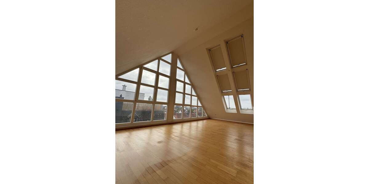 Etagenwohnung Bremen Östliche Vorstadt - 4 Zimmer, 132 m&sup2;, 1.452&euro; | Angebot:26745388