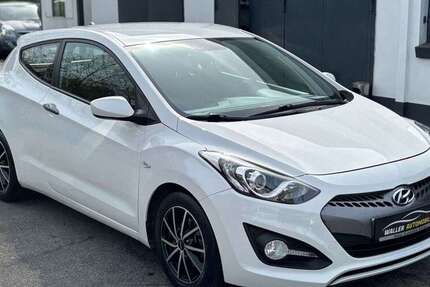 Hyundai i30 90.000 km 6.990 &euro; Bremen 28219