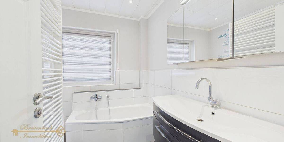 Bungalow Delmenhorst Schafkoven/Donneresch - 4 Zimmer, 135 m&sup2;, 379.000&euro; | Angebot:26245207