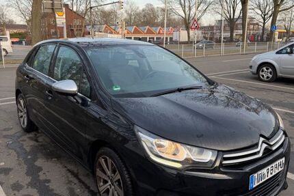 Citroen C4 121.000 km 8.900 &euro; Bremen 28201