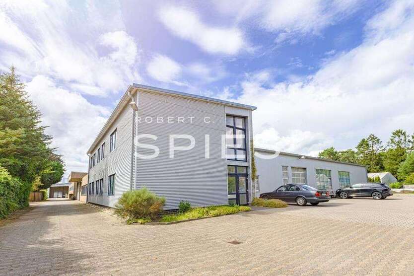 Halle in Delmenhorst 1.300.000 € 3570 m²