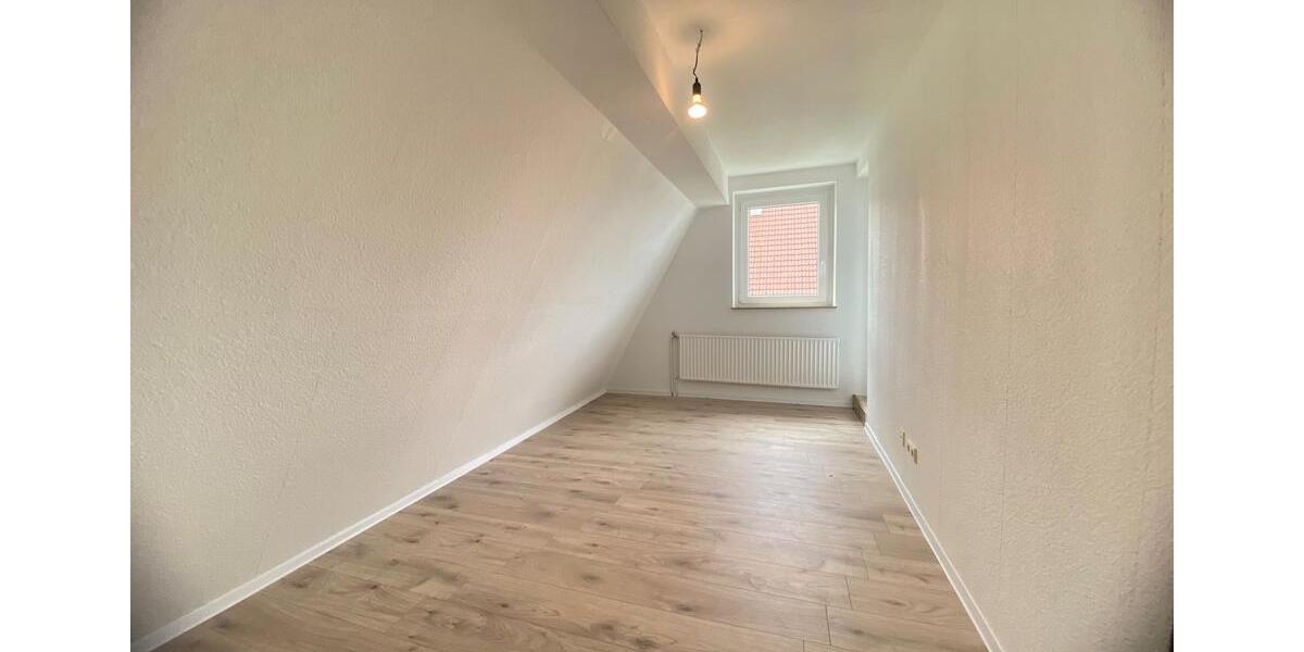 Etagenwohnung Bremen Huchting - 3 Zimmer, 114 m&sup2;, 1.250&euro; | Angebot:26676600