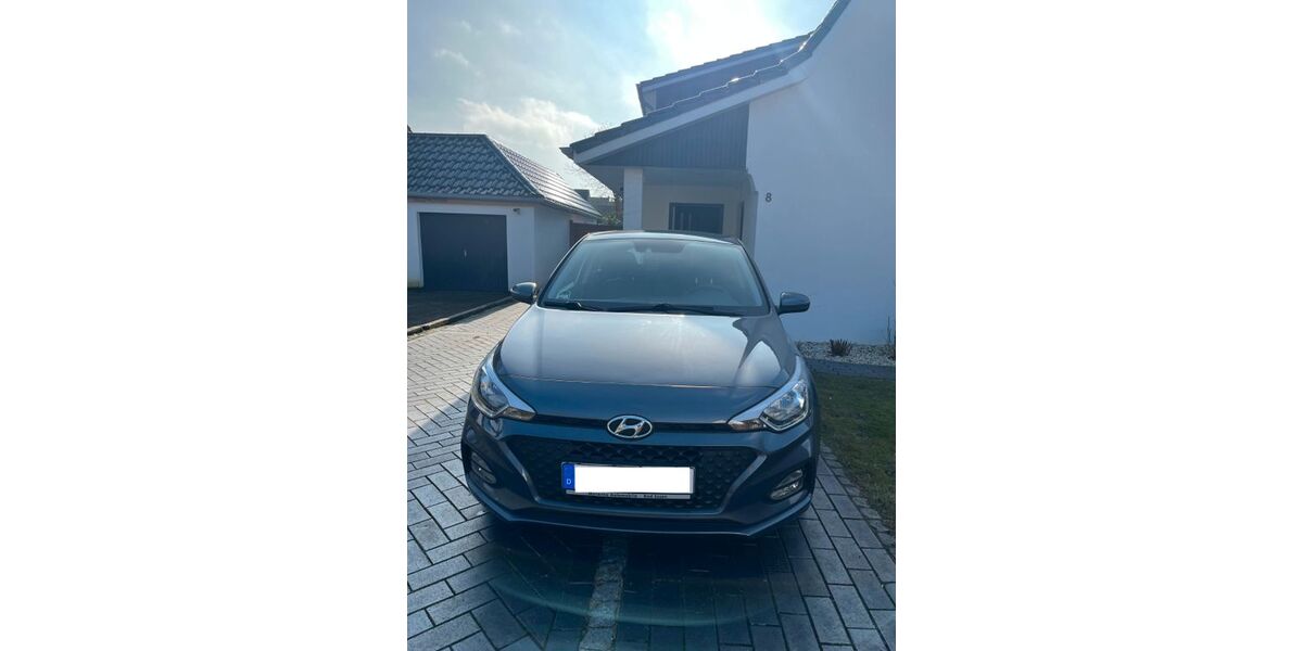 Hyundai i20 42.927 km 9.500 &euro; Bremen 28755