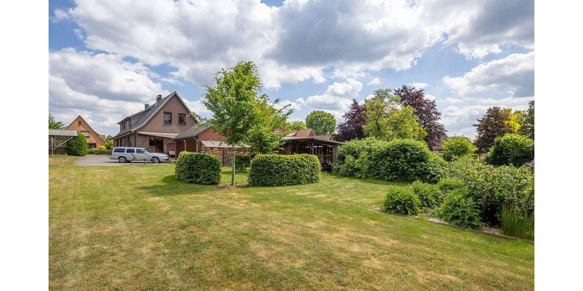 Mehrfamilienhaus, Wohnhaus Wilstedt - 8 Zimmer, 259 m&sup2;, 349.000&euro; | Angebot:25667674