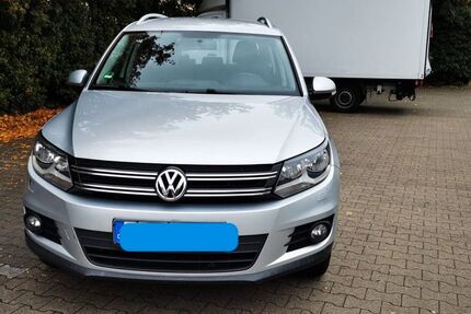 VW Tiguan 260.546 km 5.300 &euro; Bremen 28201
