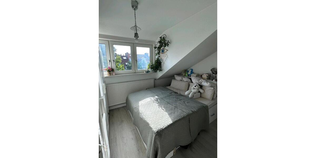 Dachgeschoßwohnung Bremen Östliche Vorstadt - 2 Zimmer, 48 m&sup2;, 830&euro; | Angebot:25044602