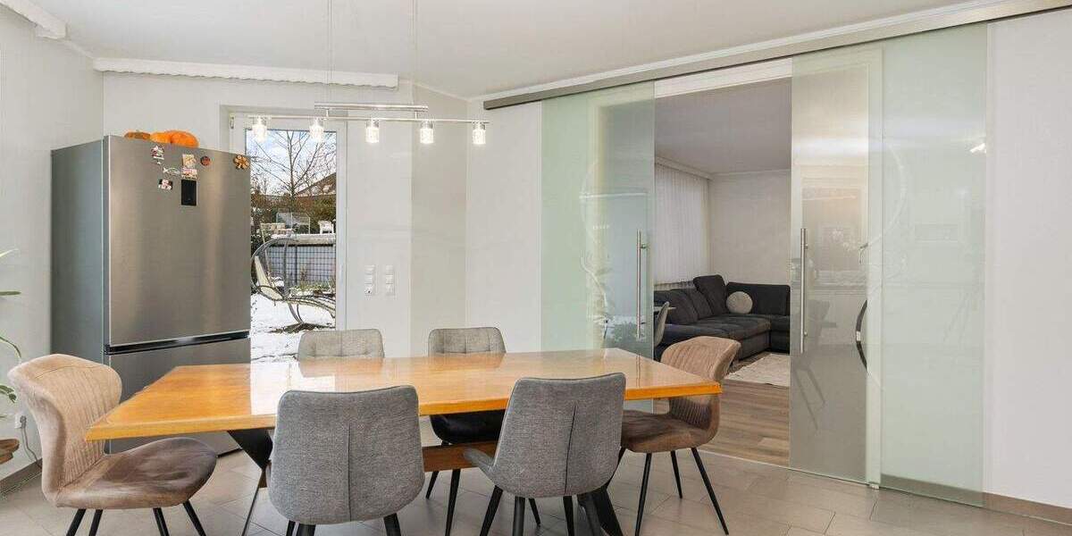 Mehrfamilienhaus, Wohnhaus Bremen Gröpelingen - 8 Zimmer, 339 m&sup2;, 649.000&euro; | Angebot:25770428