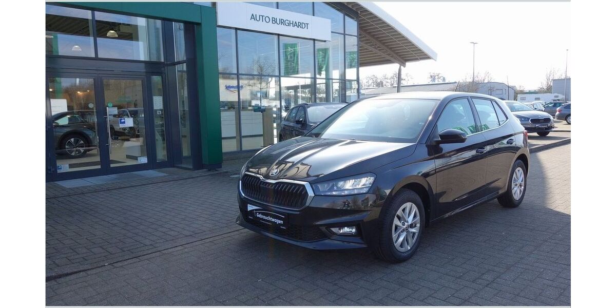 Skoda Fabia 73.239 km 17.490 &euro; Bremen 28357