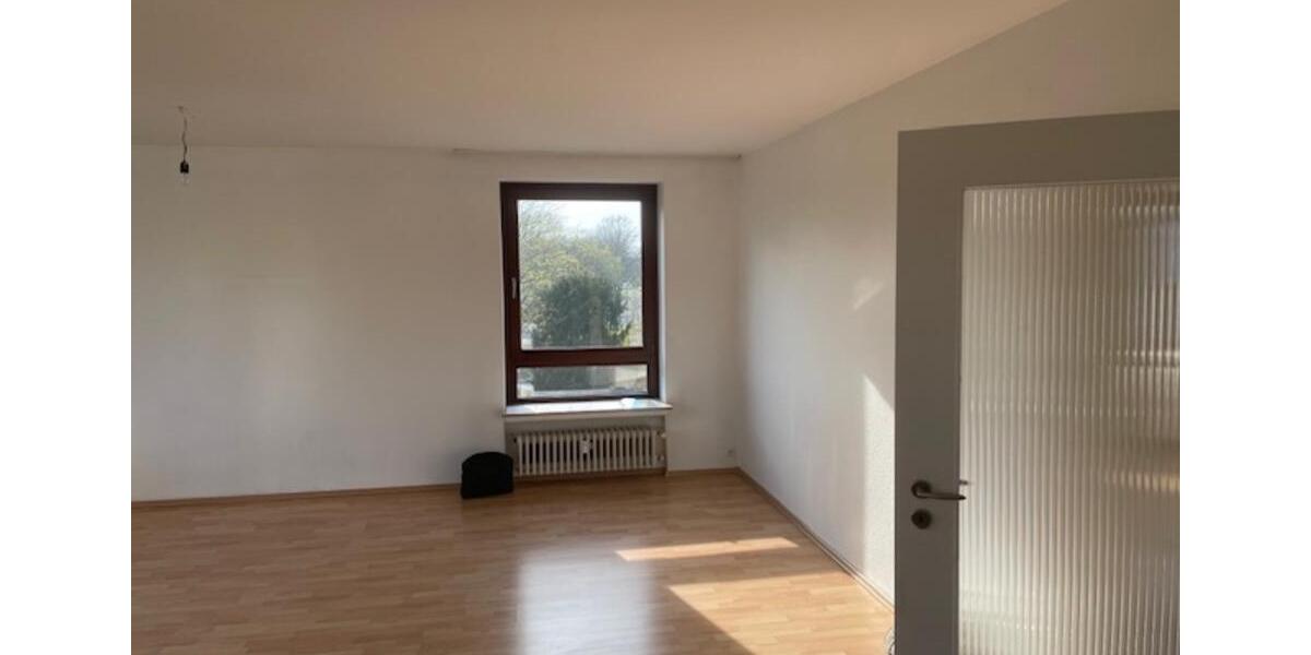 Etagenwohnung Bremen Huchting - 3 Zimmer, 101 m&sup2;, 193.000&euro; | Angebot:25307716