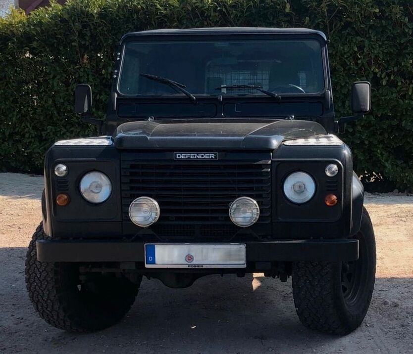 Land Rover Defender 360.000 km 21.500 € Lilienthal 28865