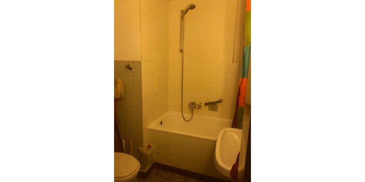 Etagenwohnung Bremen Östliche Vorstadt - 2 Zimmer, 70 m&sup2;, 210.000&euro; | Angebot:26058508