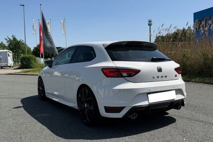 Seat Leon 141.000 km 9.500 &euro; Syke 28857