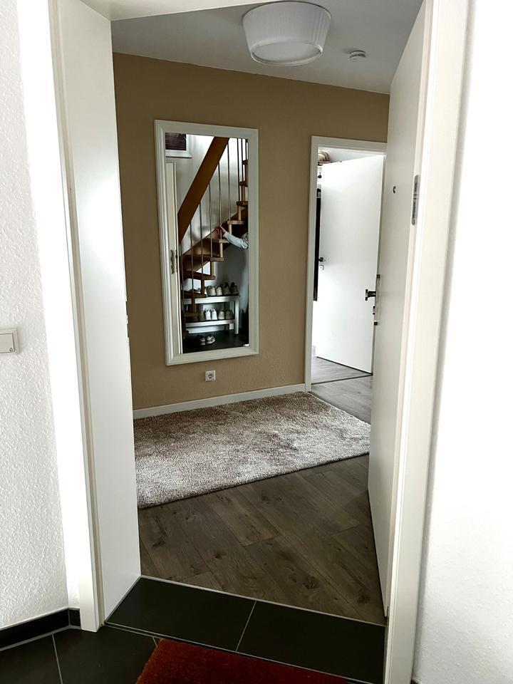 Stilvolle, helle 3,5-Zimmer-Studiowohnung mit EBK & großem Balkon zimmer