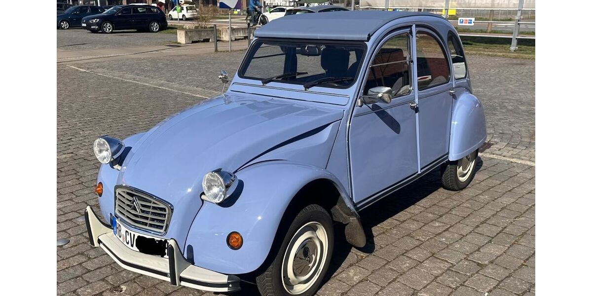 Citroen 2 CV 65.460 km 11.750 &euro; Bremen Überseestadt 28217