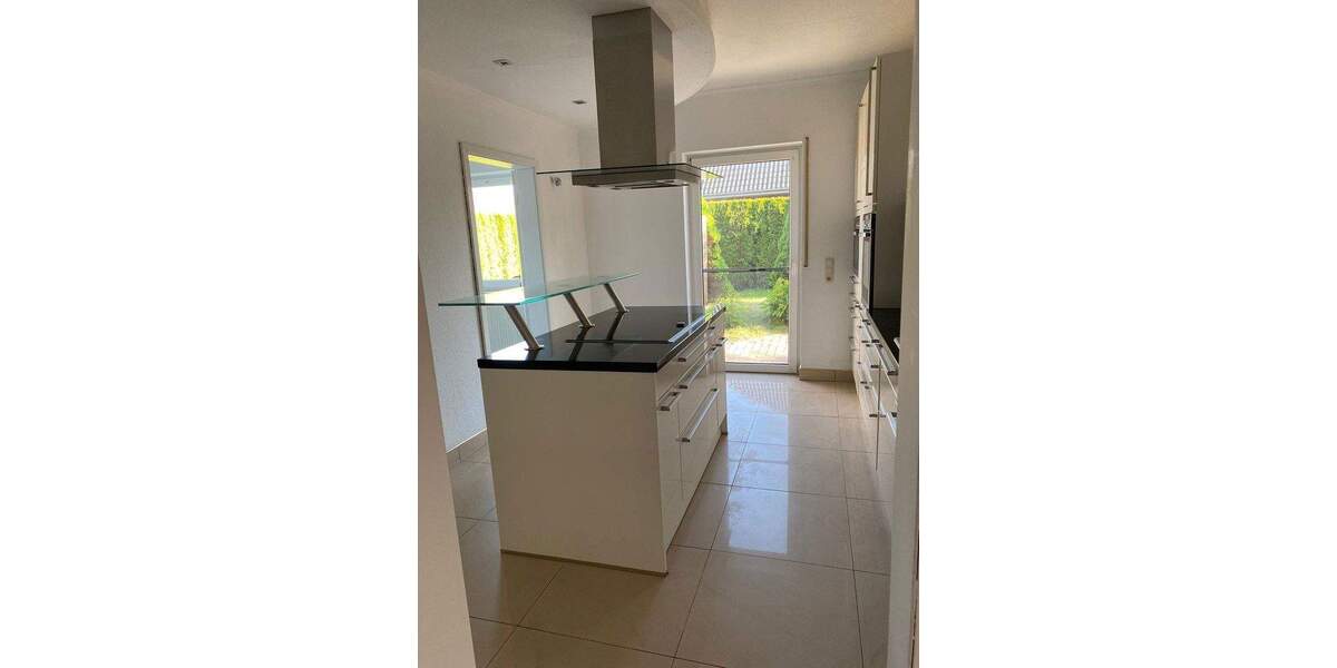 Einfamilienhaus Elsfleth - 5 Zimmer, 140 m&sup2;, 345.000&euro; | Angebot:24311682