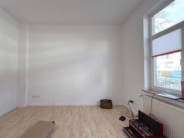 Mehrfamilienhaus, Wohnhaus Bremen Radio Bremen - 6 Zimmer, 152 m&sup2;, 420.000&euro; | Angebot:26554400