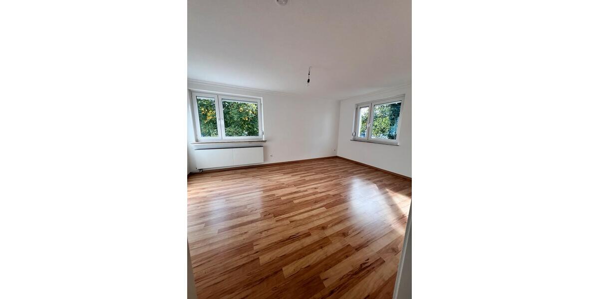 Erdgeschoßwohnung Bremen Östliche Vorstadt - 3 Zimmer, 85 m&sup2;, 1.200&euro; | Angebot:25181388