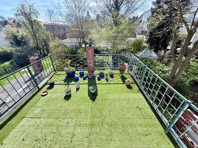 Mehrfamilienhaus, Wohnhaus Bremen Schwachhausen - 6 Zimmer, 171 m&sup2;, 699.000&euro; | Angebot:26541023