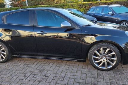 Alfa Romeo Giulietta 101.600 km 6.500 &euro; Bremen-Stuhr 28816