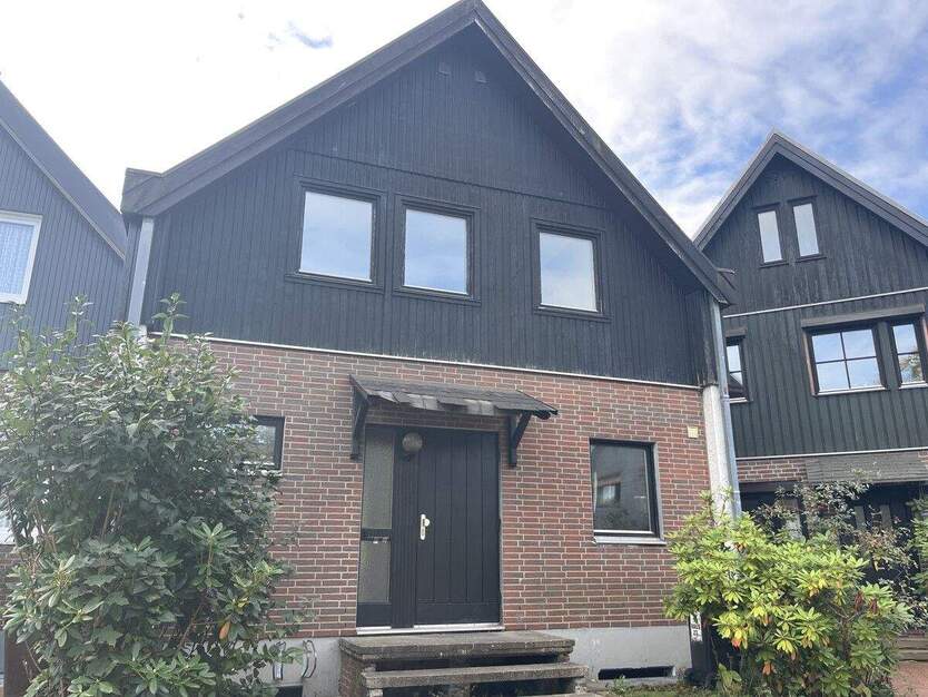 PURNHAGEN-IMMOBILIEN - Reihenendhaus in Holzständerbauweise in ruhiger Lage von Bremen-Grohn 4 zimmer